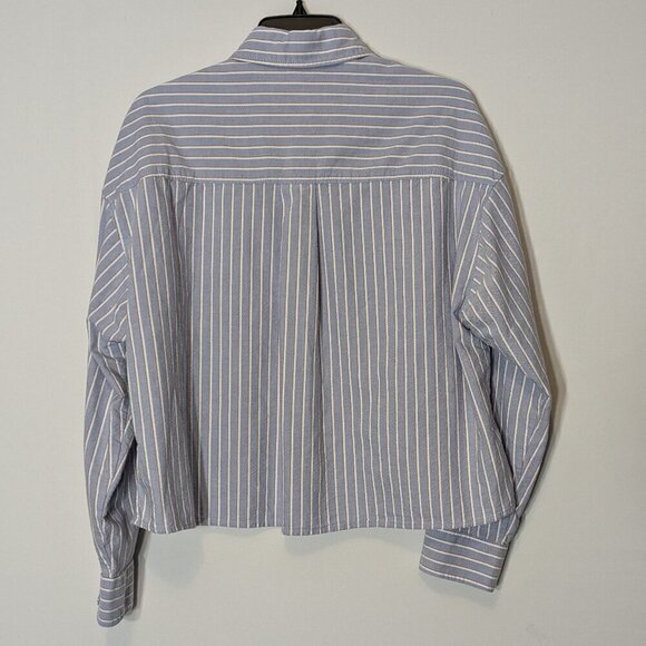 H&M; Short Crop Blue Stripe Long Sleeved Oversized Button Oxford Shirt; Size XS - Picture 2 of 6